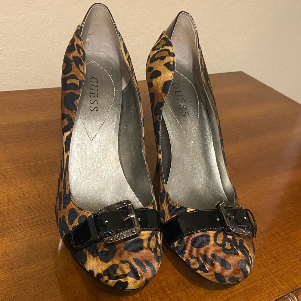 Guess leopard print heels